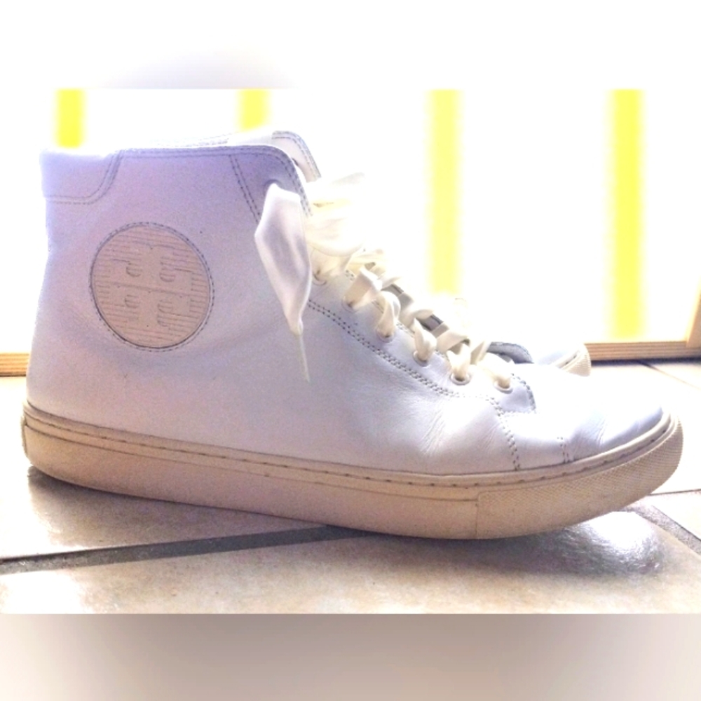 Tory Burch White Casual Sneakers